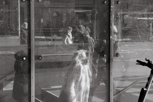 Black and white photo street photography covid Berlin ubahn